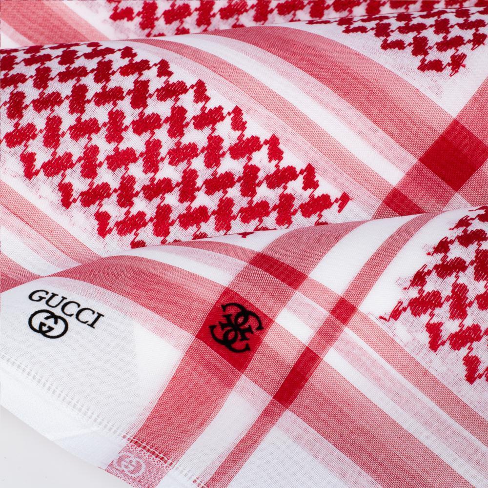 شماغ قوتشي كلاسيكي أصلي – الإصدار الجديد 2025 بتصميم فخم وأنيق