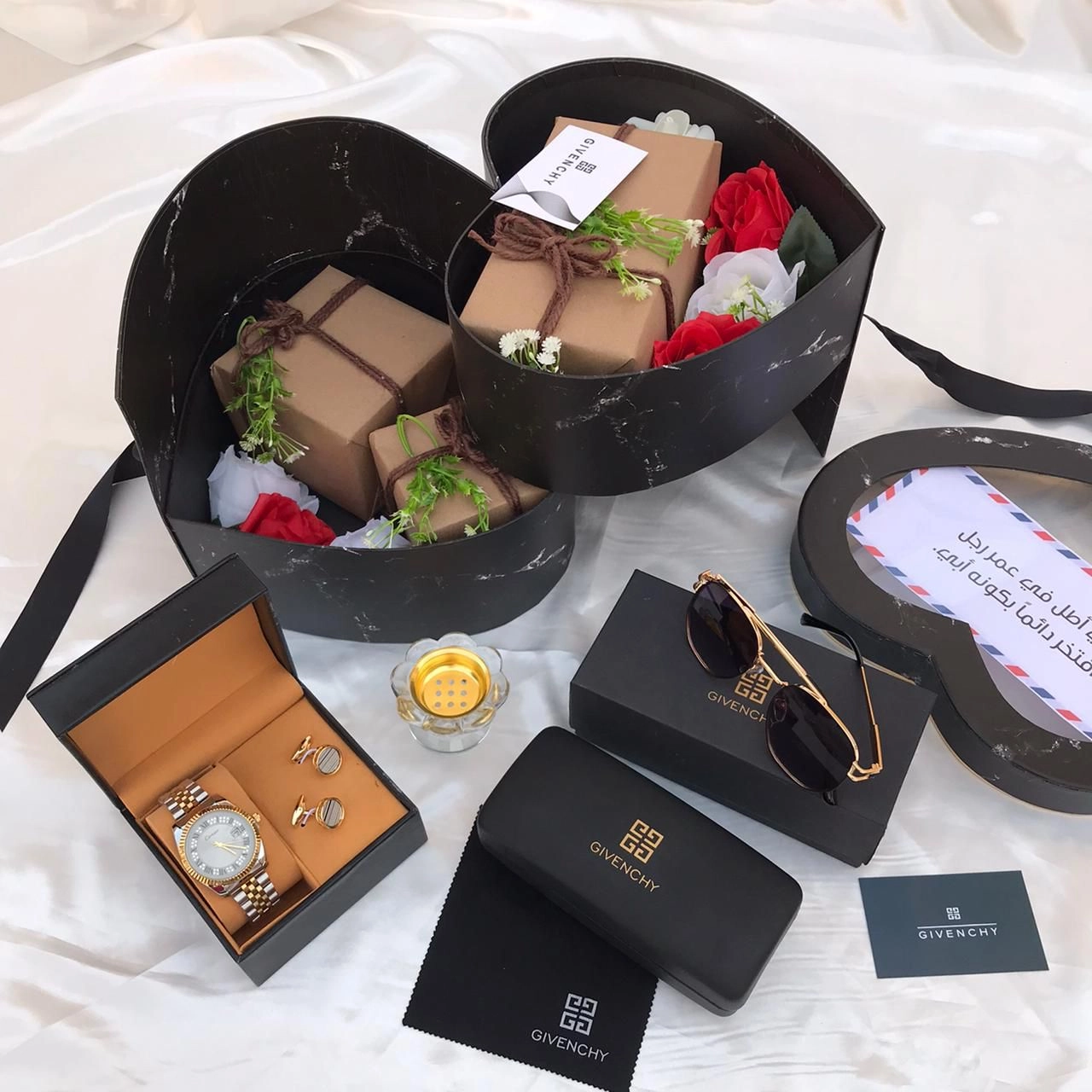 بوكس هدايا على شكل قلب (عيد ميلاد-تخرج-زواج-خطوبة)