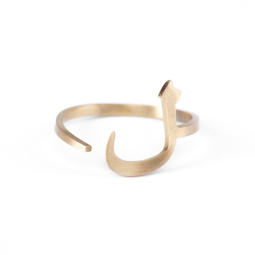 خاتم حرف ل (لام) – تصميم فاخر فضي وذهبي للرجال والنساء