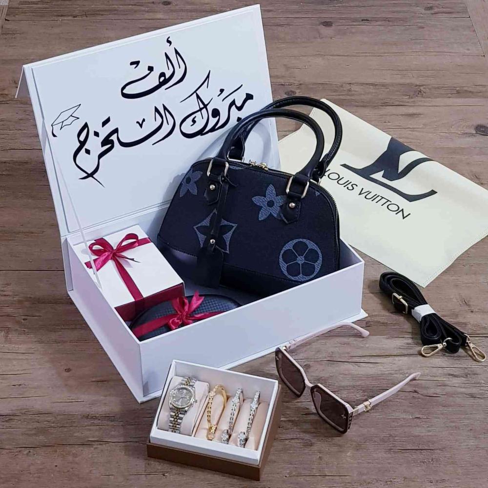 بوكس هدايا تخرج للبنات_بوكسات تخرج للخريجات