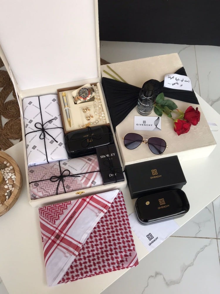 بوكس مكلي رجالي انيق-هدية للزوج مناسبة العيد