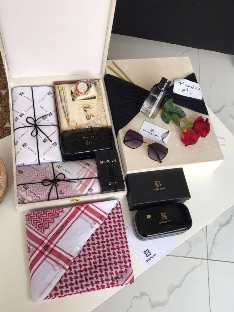 بوكس مكلي رجالي انيق-هدية للزوج مناسبة العيد