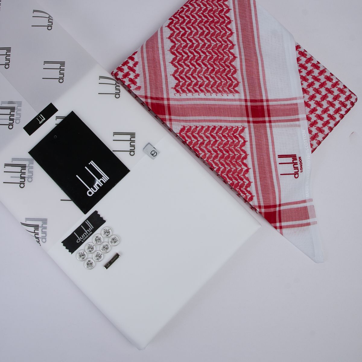 طقم دنهل لندن الملكي - هيبة الحضور وكشخة العيد في بوكس واحد