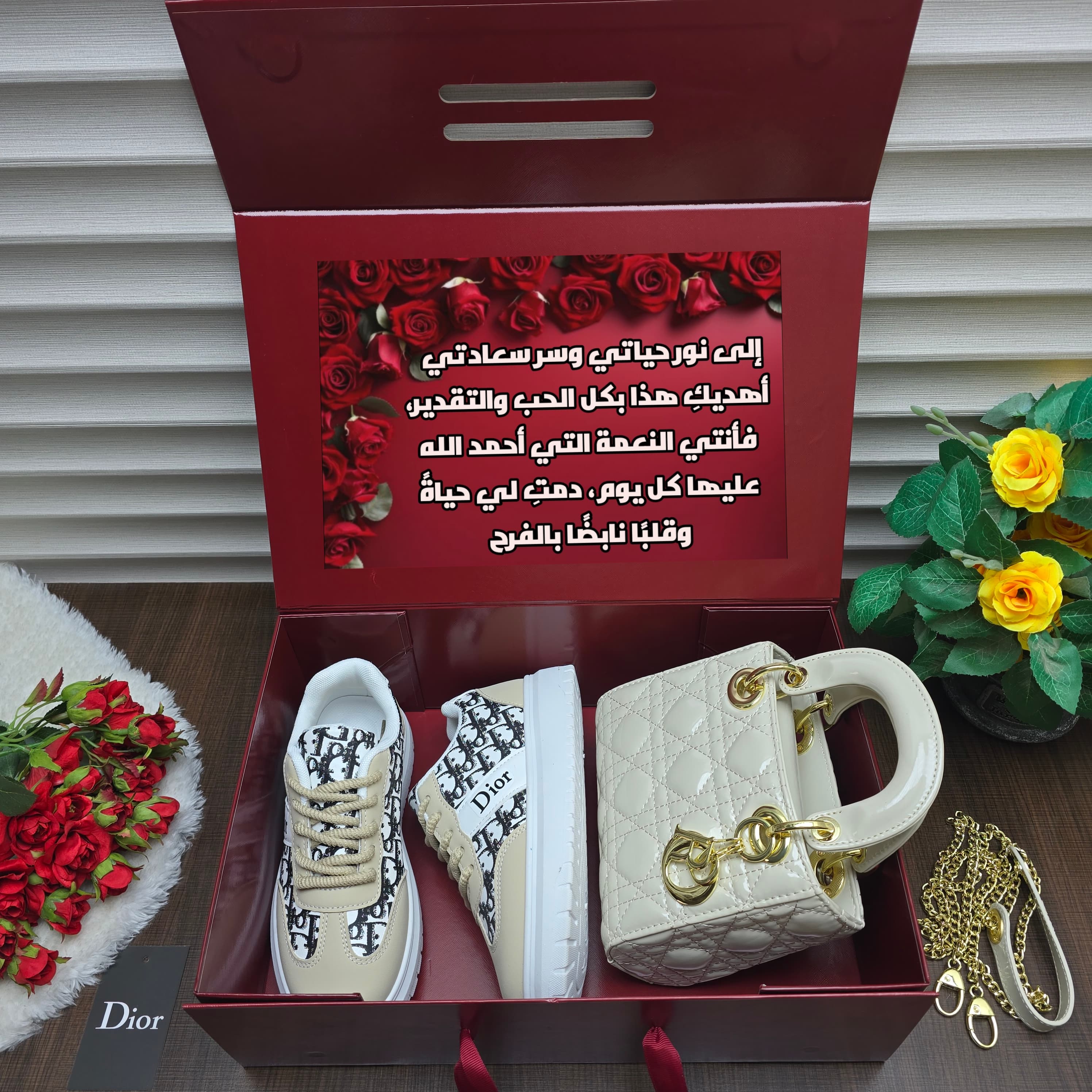 هدية فاخرة لزوجتي في عيد زواجنا – شنطة وشوز ماركة ديور داخل بوكس راقي