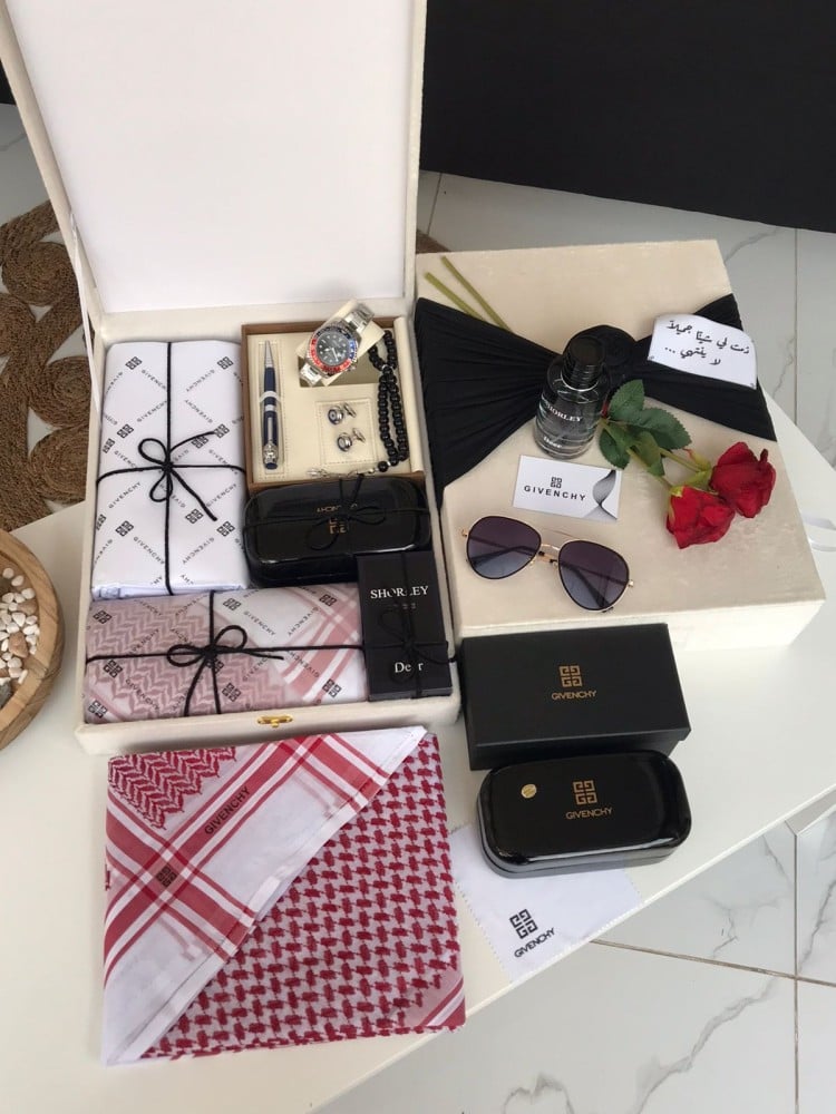 بوكس مكلي رجالي انيق-هدية للزوج مناسبة العيد