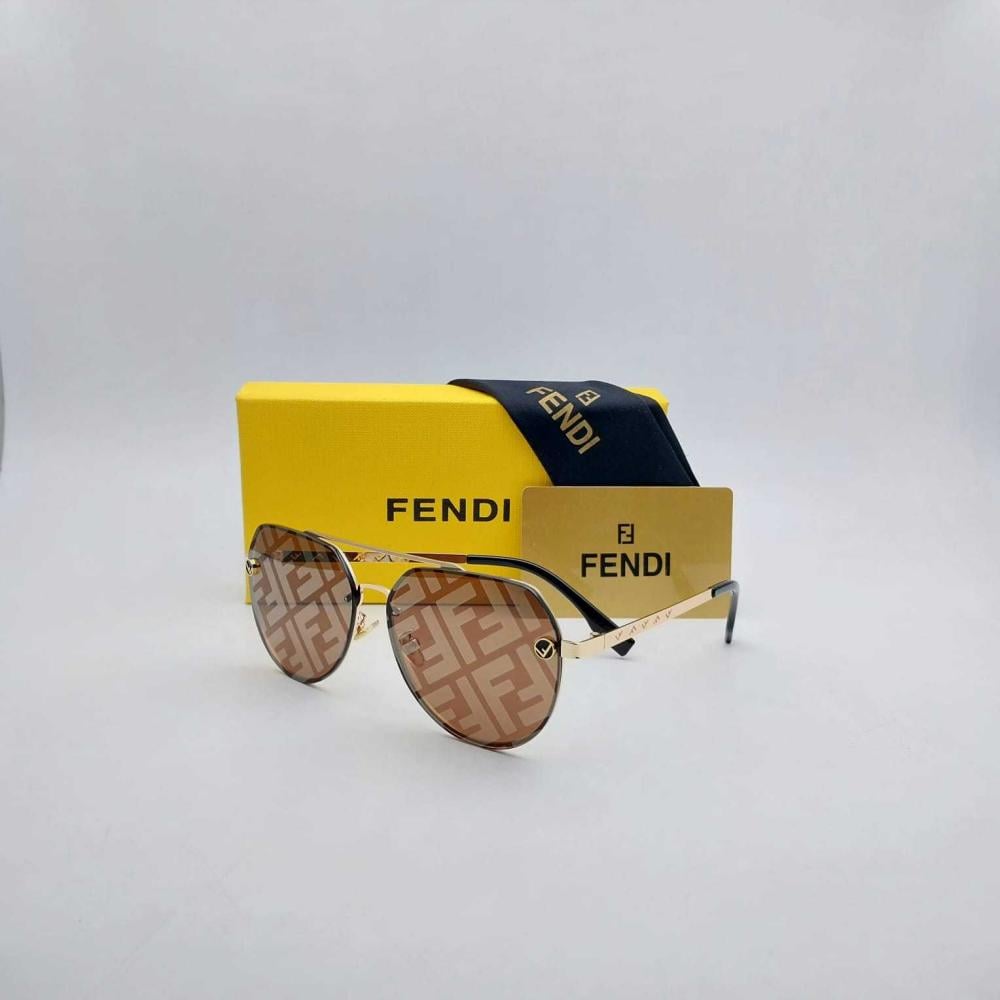 نظارة رجالية ماركة فيندي 2025