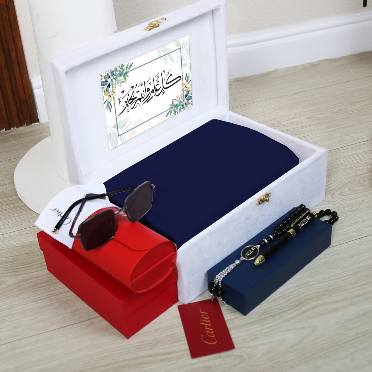 هدايا رجالية كارتير 2026 - بوكس قماش ونظارة وقلم وسبحة بالاسم نحت ليزر
