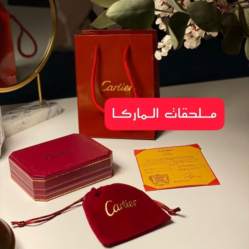 أسوارة كارتير لوف رجالية – سوار أنيق برمزية الحب من Cartier بتصميم فاخر للرجال