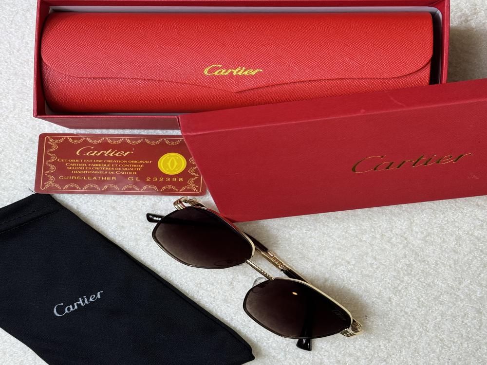 هدية مميزة من كارتر رجالية تتضمن اكسسوارات رجالية