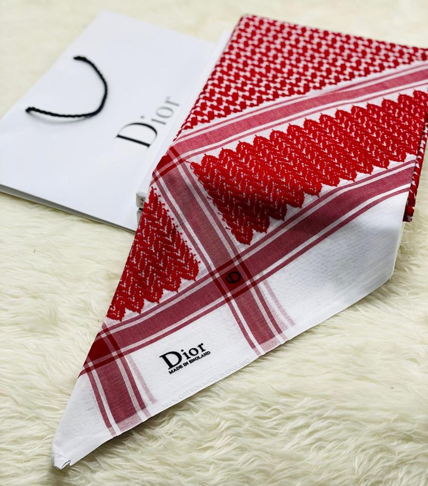 شماغ ديور رجالي أصلي – تصميم فاخر صناعة إنجليزية مع كيس Dior الرسمي