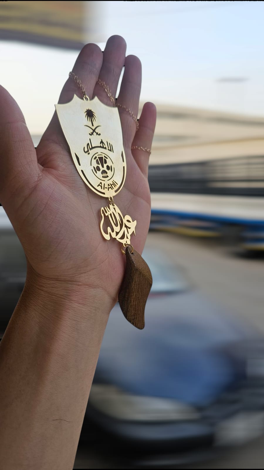 تعليقة سياره كسرة عود