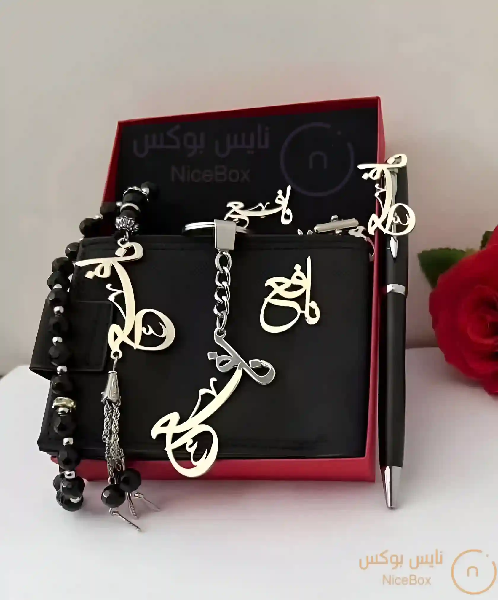هدية رجالية نحت الاسم-طقم رجالي بالاسم مطلي فضة عيار 925